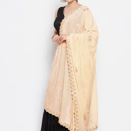 Clora Creation Cream-Coloured & Gold-Toned Paisley Embroidered Velvet Dupatta with Gotta Patti image 5