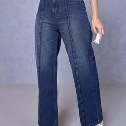 Bewakoof Women Straight Fit High-Rise Light Fade Cotton Jeans-image-57