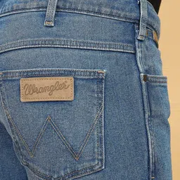 Wrangler Men Skanders Slim Fit Low-Rise Low Distress Light Fade Stretchable Jeans image 2