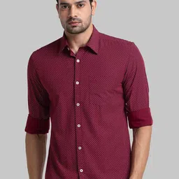 Parx Slim Fit Micro Ditsy Printed Casual Shirt-picture-18