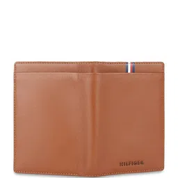 Tommy Hilfiger Men Textured Leather Passport Holder image 5