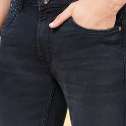 SF JEANS by Pantaloons Men Mid-Rise Slim Fit Light Fade Jeans image 5