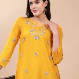 QAZMI Aari Embroidered Kashmiri Flared Kurti image 3
