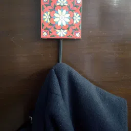 INDIA MEETS INDIA Red & Yellow 4 Pieces Printed Wrought Hooks image 4