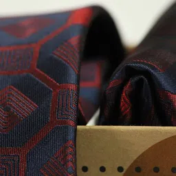 Tossido Men Necktie & Pocket Square Accessory Gift Set image 2