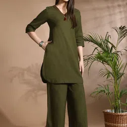 aayusika V-Neck Three-Quarter Sleeves Tunic & Palazzos Cotton Flax Co-Ords image 2