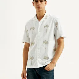 levi's Men's Printed Relaxed Fit Resort Collar Shirt-picture-43