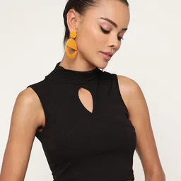 Sugathari Women Black Keyhole Neck Sheen Crop Top image 3