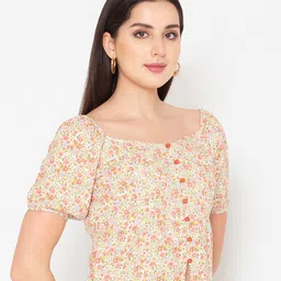 Porsorte Women Off White Floral Printed Crop Top image 3