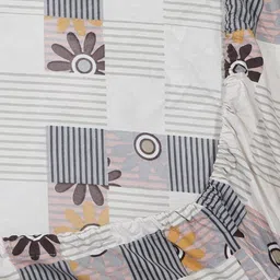 KLOTTHE White & Grey Geometric Printed 300 TC Double King Bedsheet With 2 Pillow Covers image 2