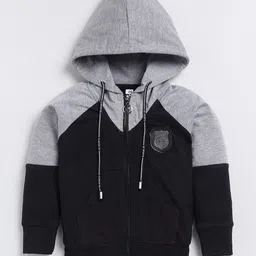 carrydreams Boys Colourblocked T-shirt with Trousers image 5