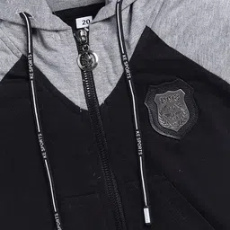 carrydreams Boys Colourblocked T-shirt with Trousers image 3