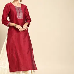 Varanga Women Maroon Ethnic Motifs Yoke Design Cotton Kurta-picture-28