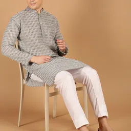 SOJANYA Geometric Embroidered Thread Work Pure Cotton Kurta-picture-10