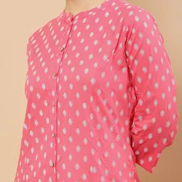 Soch Women Fuchsia Ethnic Motifs Printed Kurta image 5