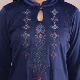 Vishudh Floral Yoke Design Keyhole Neck Kurta image 2