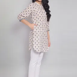 W Women Straight Cotton Kurta image 3
