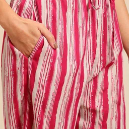 Sangria Women Ethnic Motifs Printed Pure Cotton Kurta with Trousers & With Dupatta image 5