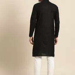 SOJANYA Men Black Thread Work Kurta image 5