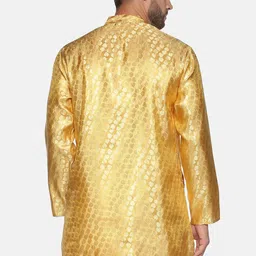 Sethukrishna Men Gold-Toned Ethnic Motifs Kurta image 4