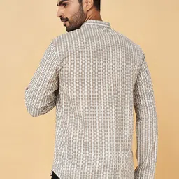 indus route by Pantaloons Abstract Printed Mandarin Collar Straight Kurta image 4