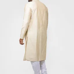 TATTVA Men Cream-Coloured Solid Kurta image 3