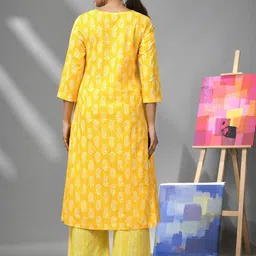 Charukriti Ethnic Motifs Printed Cotton A-Line Kurta image 5