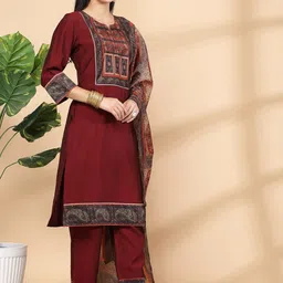 Nayam By Lakshita Regular Patchwork Chanderi Cotton Kurta with Palazzos with Dupatta image 5