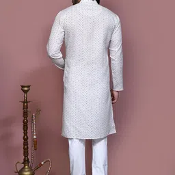 RANAK Men Chikankari Kurta image 2