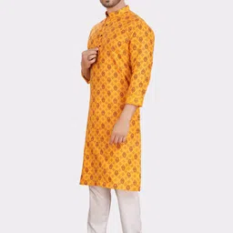 SHIWAM ETHNIX Mandarin Collar Ethnic Motifs Printed Kurta image 4
