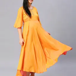 DUMMY SHAPE Yoke Design Flared Sleeves Maternity Anarkali Kurta image 5