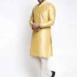 Jompers Men Gold-Toned Thread Work Kurta image 5
