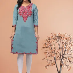 FAMBEE Floral Embroidered Round Neck Woollen Straight Kurta image 2