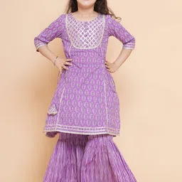 Bitiya by Bhama Girls Ethnic Motifs Printed Gotta Patti Pure Cotton Kurta With Sharara-picture-24