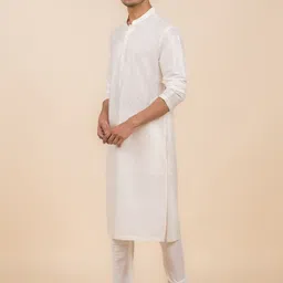 Tasva Ethnic Motifs Embroidered Regular Kurta With Churidar image 4