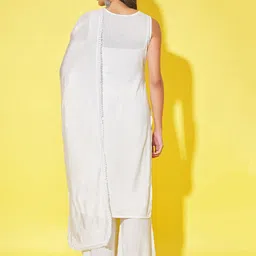 Shopping Queen Round Neck Floral Embroidered Regular Sequinned Kurta Set image 5