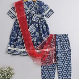 The Magic Wand Girls Floral Printed Thread Work Pure Cottin Kurta with Trousers & Dupatta-picture-15