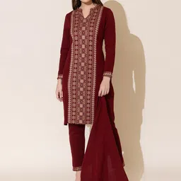 KEIKO Ethnic Motifs Printed Mandarin Collar Straight Kurta with Trousers And Dupatta-picture-16