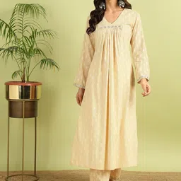 HERE&NOW Women Floral Printed Regular Kurta with Palazzos-picture-20