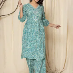 ALLEN WEAVE Floral Printed V-Neck Pure Cotton A-Line Kurta With Trousers-picture-19
