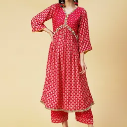 FASHOR Women Floral Printed Pleated Beads and Stones Kurta with Trousers-picture-30