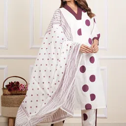 IKRASS Geometric Printed Kantha WorK Pure Cotton Straight Kurta With Trousers And Dupatta image 5