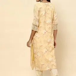 Ekeshwara Floral Printed V-Neck Thread Work Chanderi Silk Straight Kurta With Trousers image 3