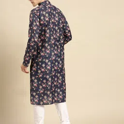here&now x sanwara Sanwara Men Navy Blue & White Floral Printed Kurta with Churidar image 4