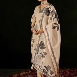 Anouk White Floral Printed V-Neck Thread Work Straight Kurta With Trousers & Dupatta image 3