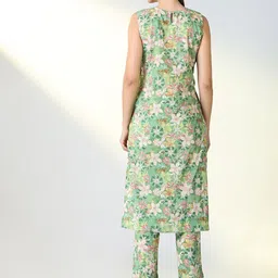 SHOWOFF Floral Printed Thread Work Sleeveless Straight Kurta With Trouser image 5