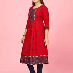 Aarika Girls Geometric Printed Pure Cotton Pleated A-Line Kurta With Leggings image 4