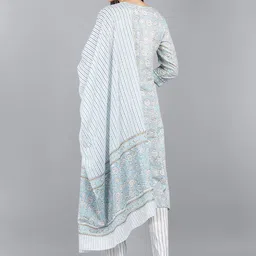 AHIKA Women Blue & White Floral Printed Pure Cotton Kurta With Trousers & Dupatta image 2