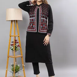 Anouk Women Regular Kurta with Trousers image 5