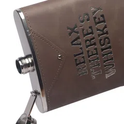 vrt SS Hip Flask image 3